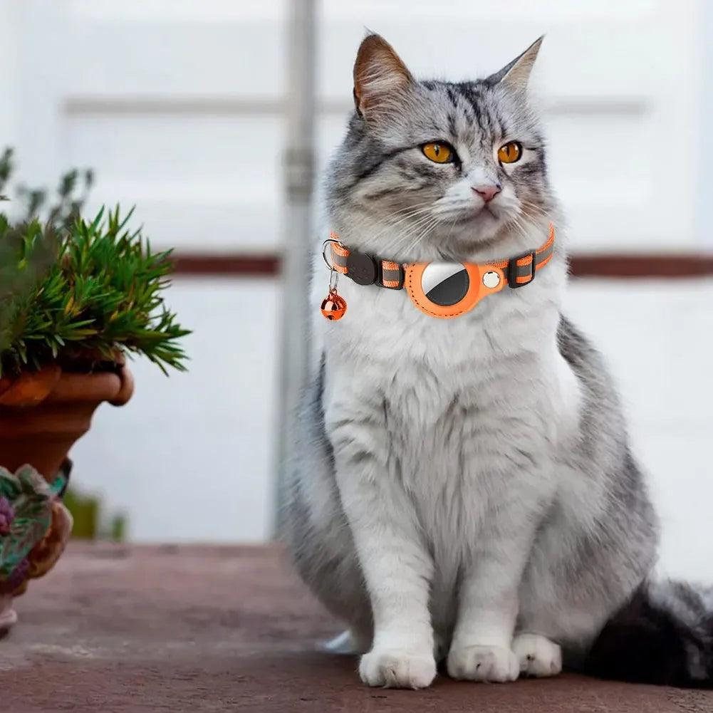 Reflective Cat Collar with Apple AirTag Holder Adjustable